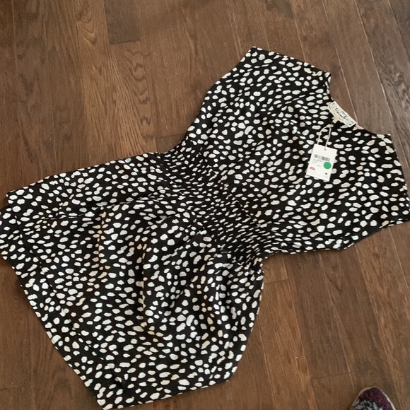 Pink Martini dress, size small, brand new with tag - Picture 3 of 3